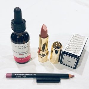 Julie Hewett Gift Set‼️